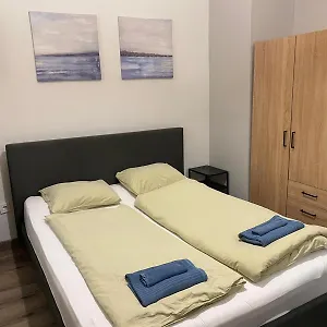 Apartman Casa Csokonai